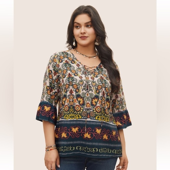 BloomChic Tops - BloomChic Plus Size XL Boho Print Lace Up Bell Sleeve Blouse us14-16